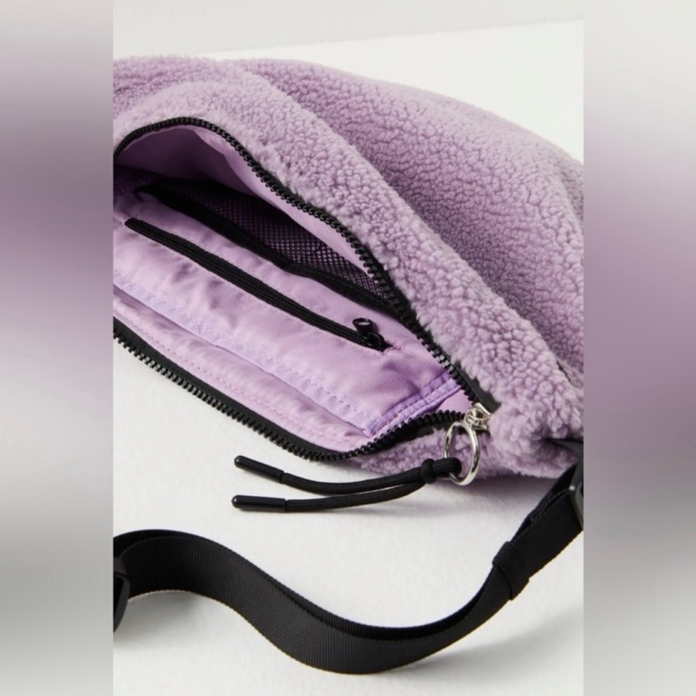 Free People Lavender Purple Over Achiever Movement Sherpa Sling Bag - Picture 4 of 4